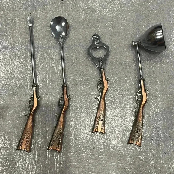 Vintage Rifle stock  handled metal bar tools set of 4 with Shelf - made in Japan - Picture 2 of 6